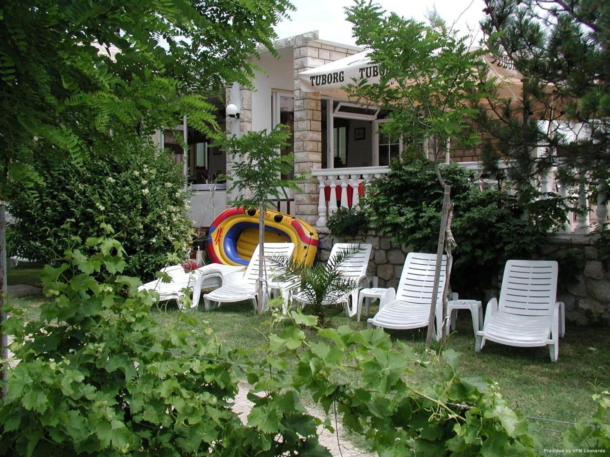 Tonino Apartments Pag Town Exterior foto